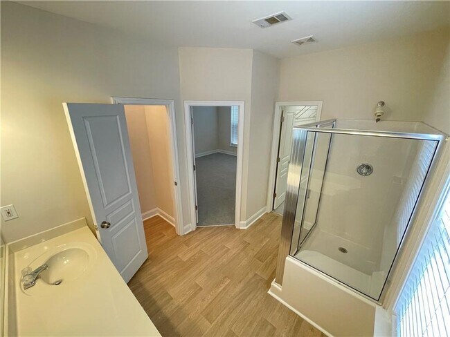Building Photo - 3910 Werrington Dr