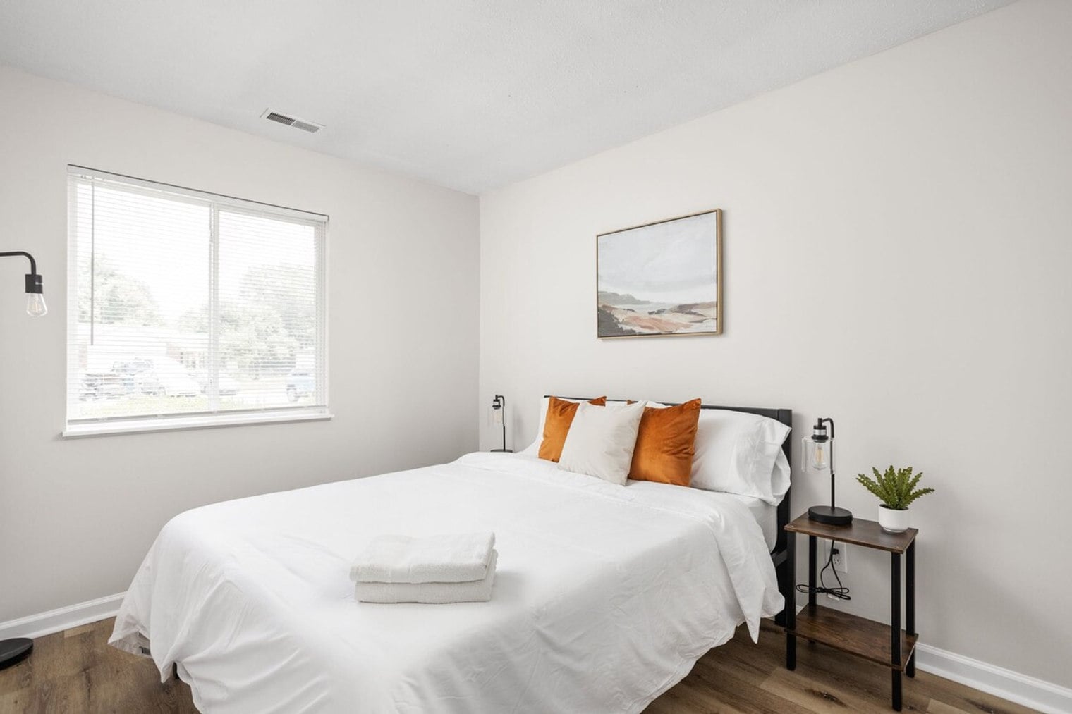 Building Photo - 8538 Gandy Ct