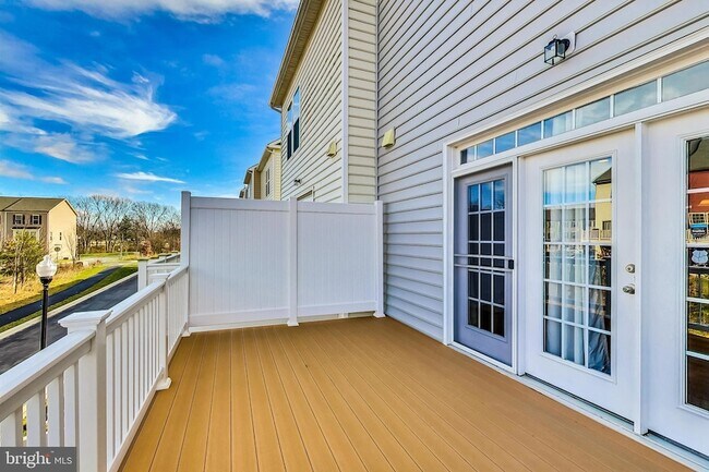 Building Photo - 2814 Shearwater Ln