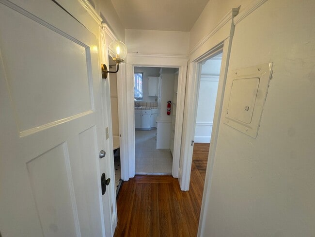 Building Photo - 3818 Opal St