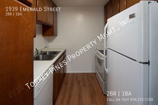 Building Photo - *2 WEEKS FREE!* 2BR with 2 Parking Spaces ...