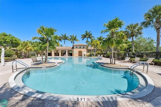 Building Photo - 8140 NW 128th Ln