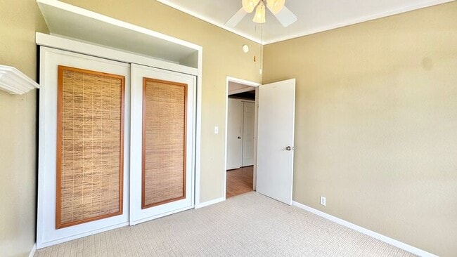 Building Photo - 239 Mananai Pl