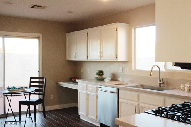 Building Photo - 8366 Woodland Prairie Ave