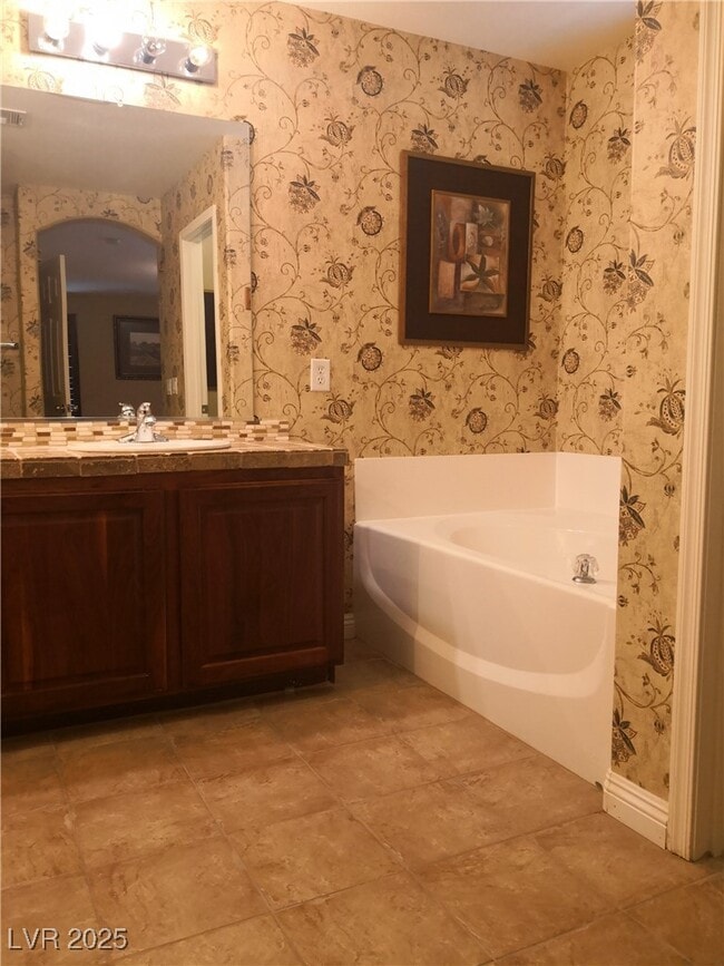 Building Photo - 4952 W Moberly Ave