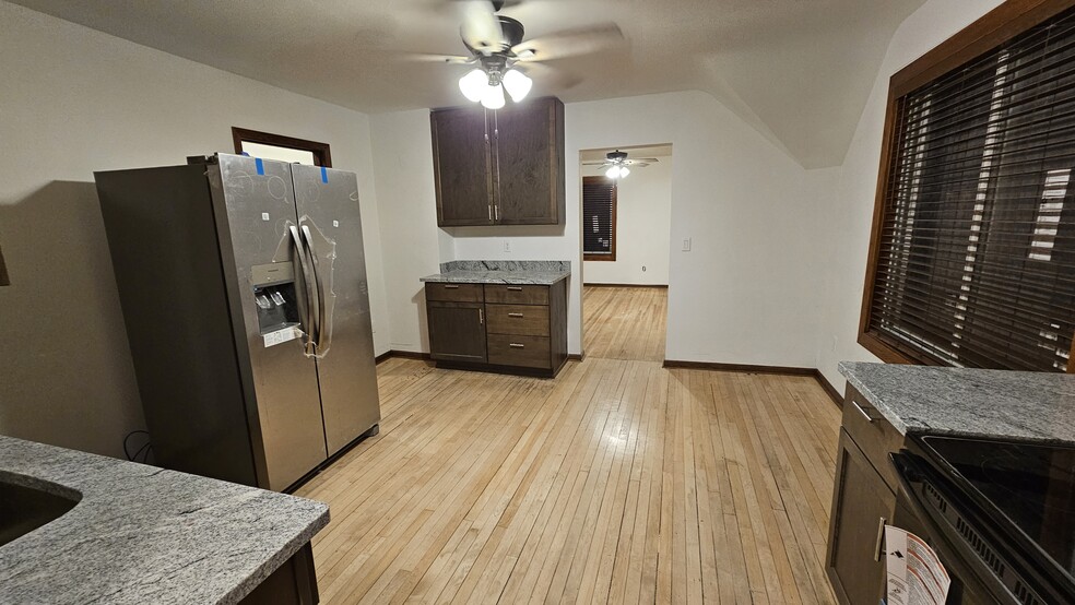 Remodeled with all new cabinets and appliances - 1610 Columbus St