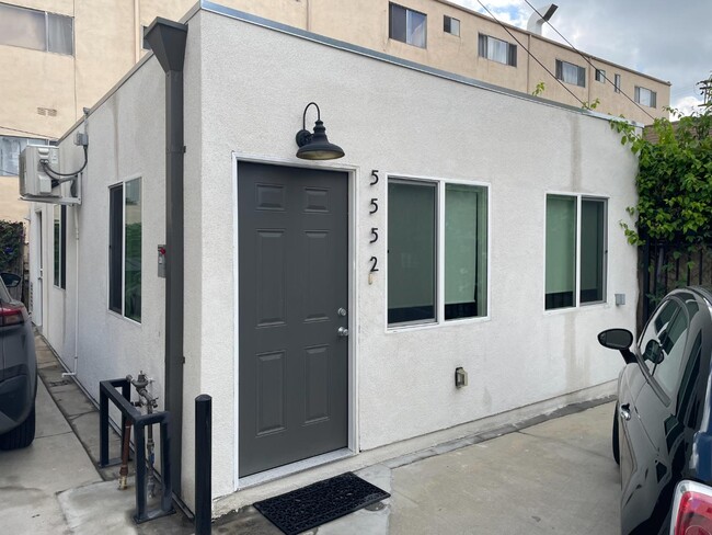 Primary Photo - 5550 Sierra Vista Ave