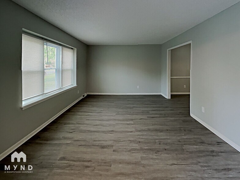 Building Photo - 1416 Painter Pl