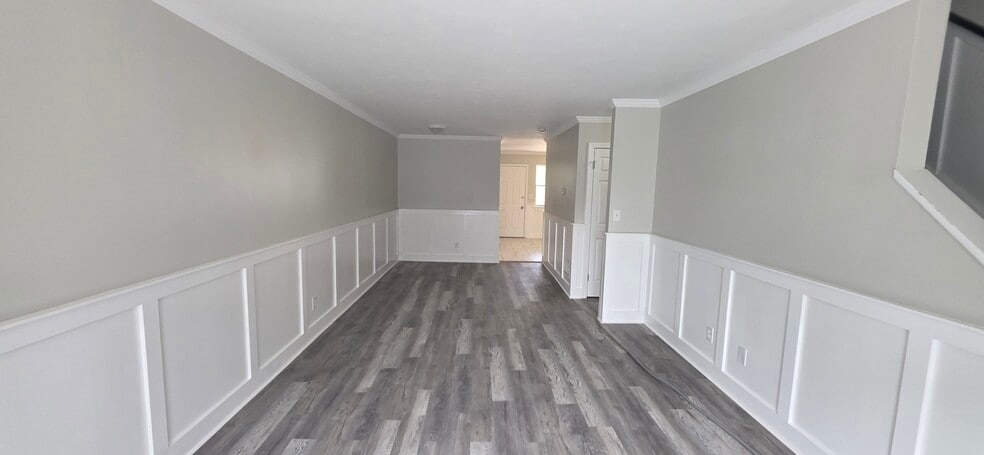 Building Photo - 769 Sylvan Ave