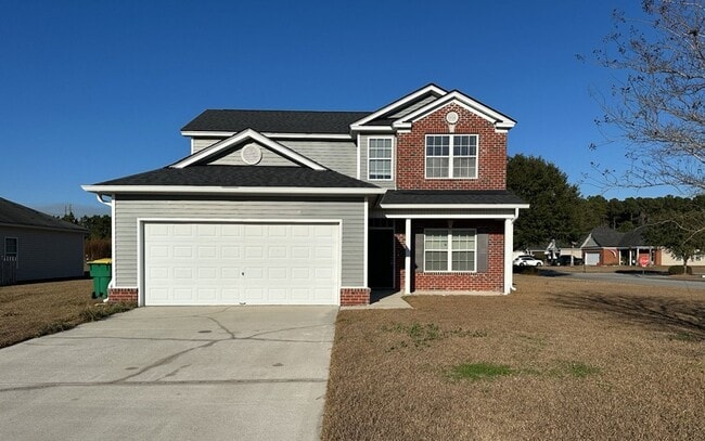 Building Photo - 10 Evergreen Oak Dr