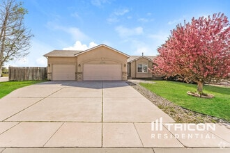 Building Photo - 17095 Pawnee Valley Trail