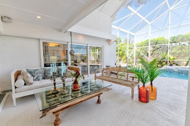 Building Photo - 5125 SE Matousek St