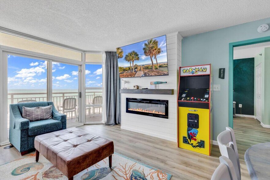 Building Photo - 2506 N Ocean Blvd