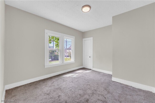 Building Photo - 12322 Fairport Ave