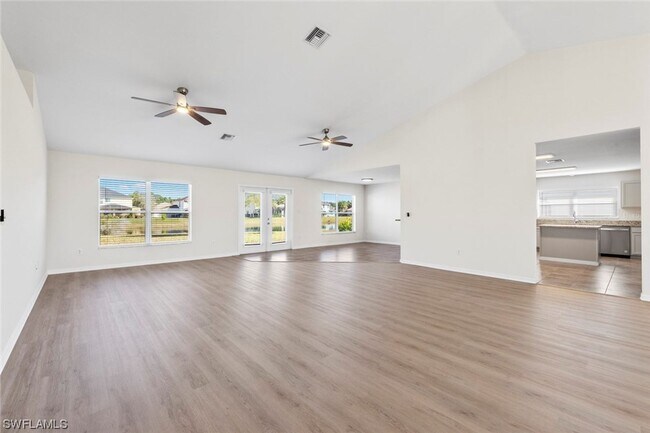 Building Photo - 4BR Home in Gated Town Lakes Community with Lake View