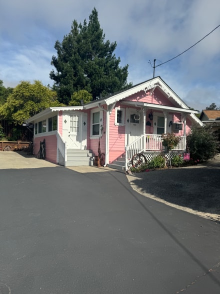 Primary Photo - 205 Saranap Ave
