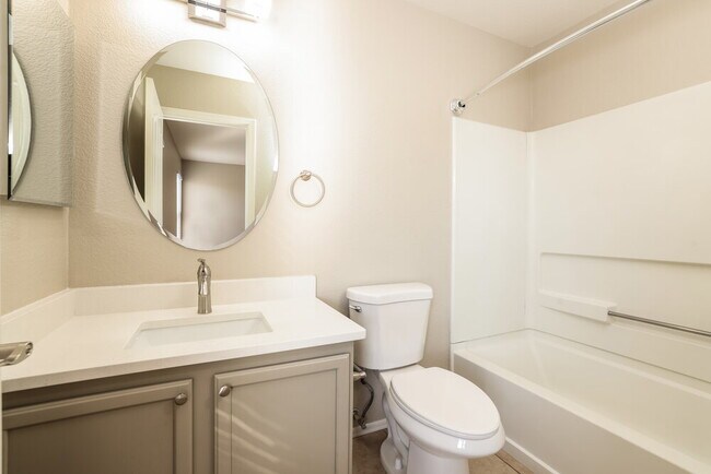 Building Photo - 1774 W Summer Dawn Dr