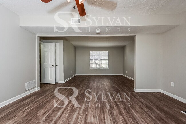 Building Photo - At Last, This Is What You Have Been Searching For!