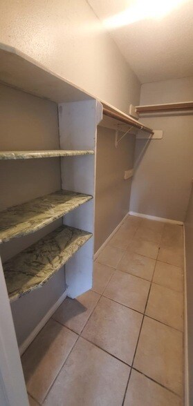 Building Photo - 11315 Lands End Cir