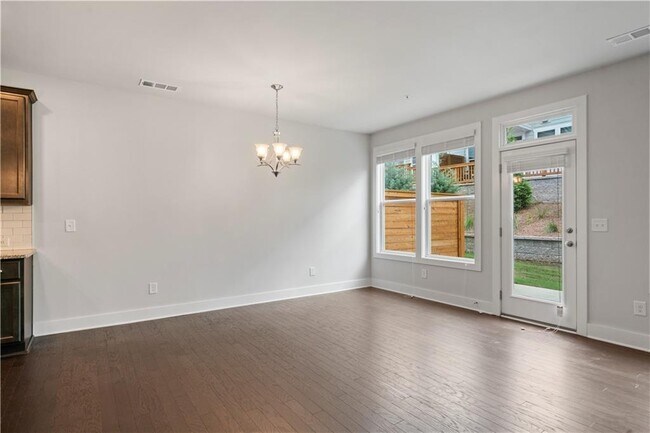 Building Photo - 1254 Winterhaven Dr