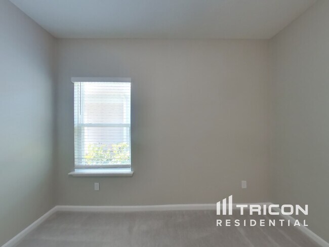 Building Photo - 6471 Longleaf Branch Dr