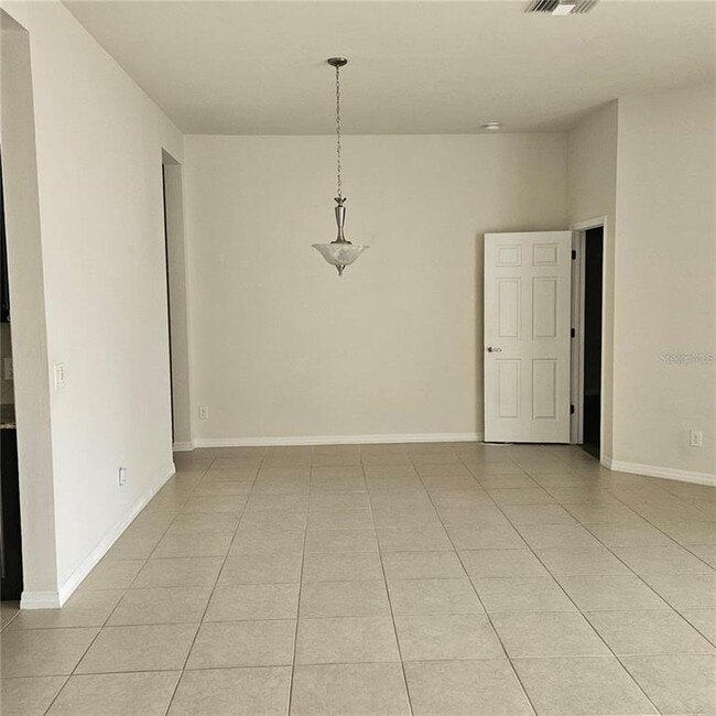 Building Photo - 5633 Fossano Dr