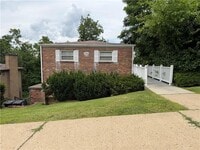 Building Photo - 735 Athalia St