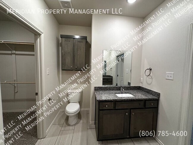 Building Photo - 5827 Urbana Pl