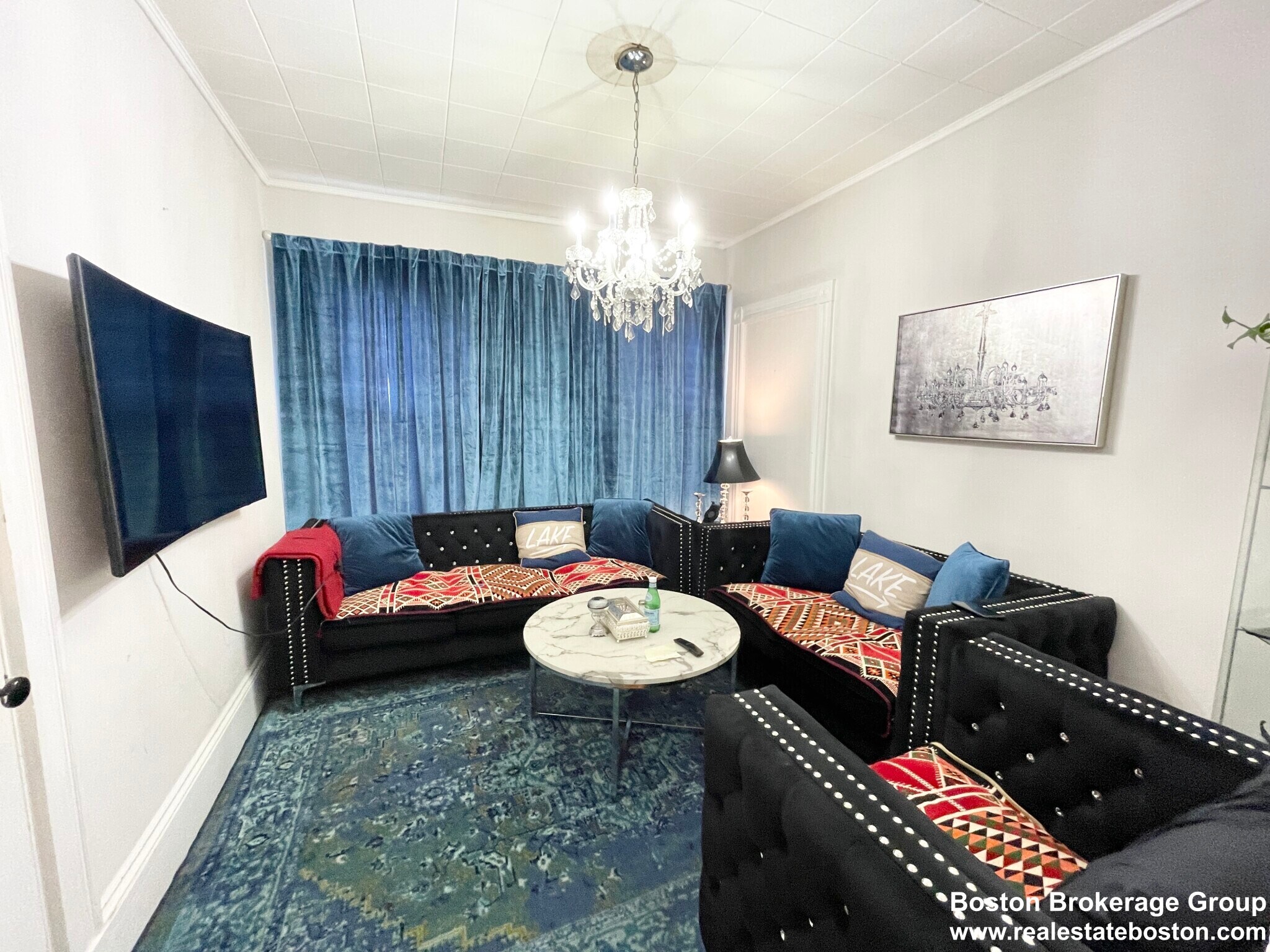 Building Photo - 26-28 Harbor View St