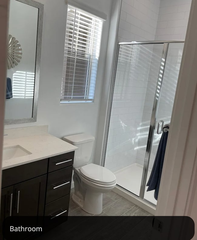 Building Photo - 197 E Gemini Pl