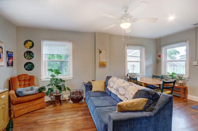 Building Photo - 1315 Seiler Ave