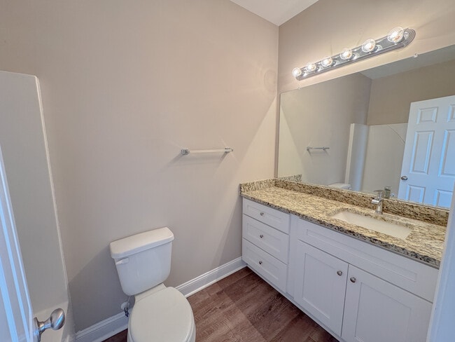 Building Photo - 104 Waybill Circle