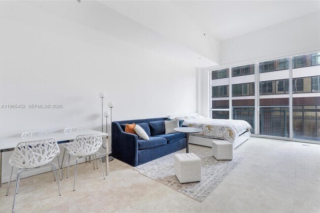 Building Photo - 253 NE 2nd St