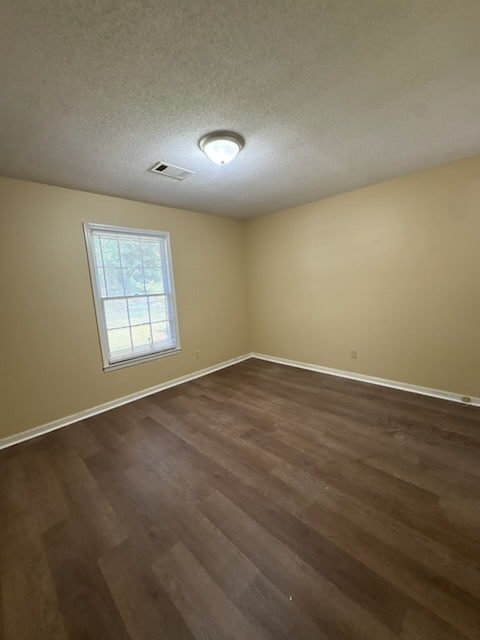 Building Photo - 213 Sylvan Rd