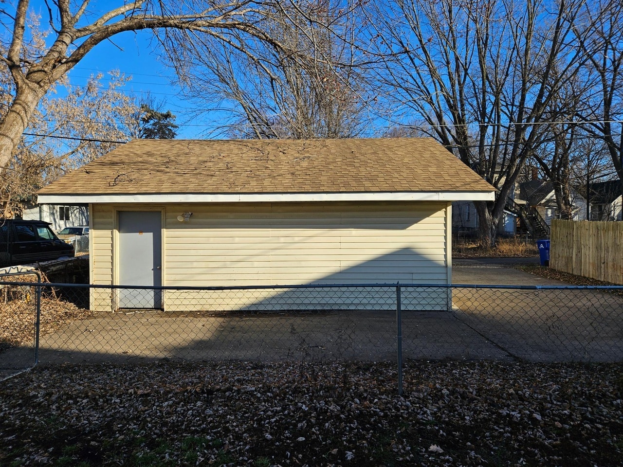 Building Photo - 870 Galtier St