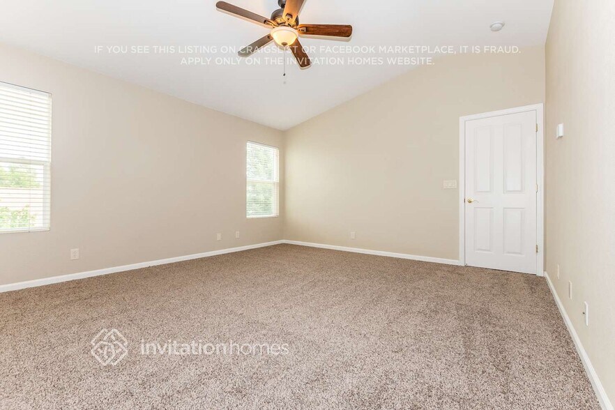 Building Photo - 1687 Presidio Way