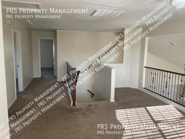 Building Photo - 4816 S Emery-