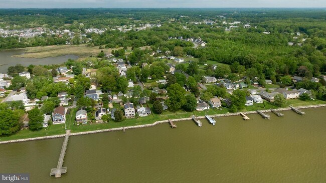 Building Photo - 6032 Melbourne Ave