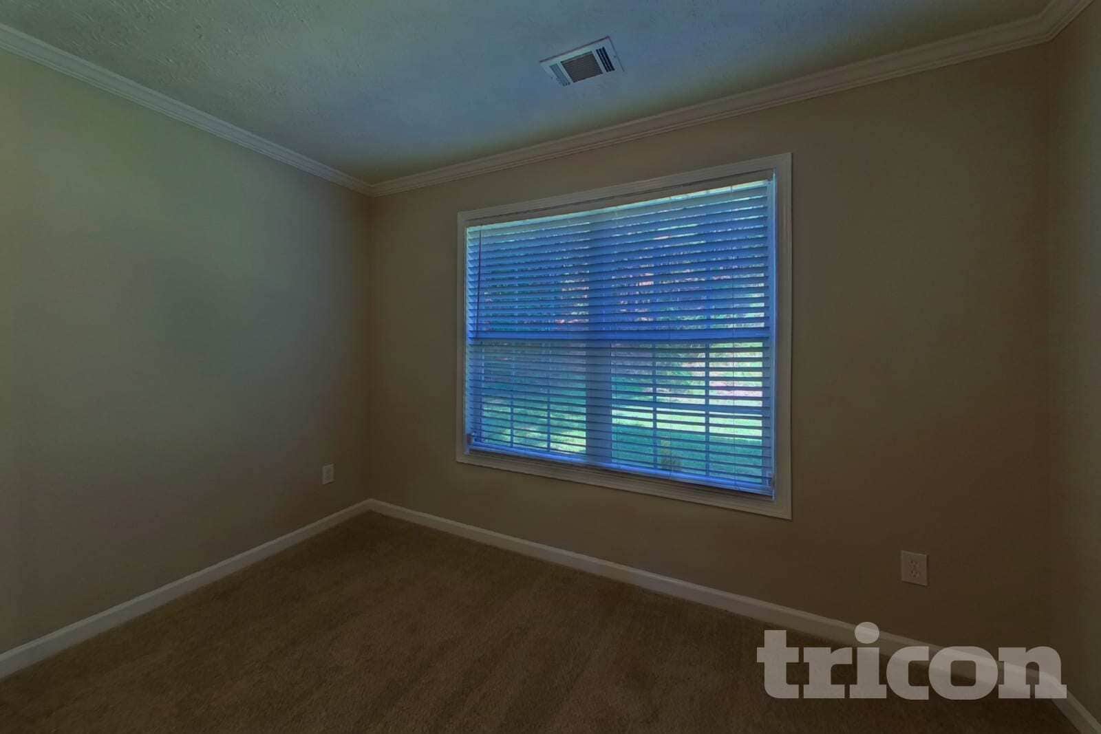 Building Photo - 315 Avonlea Dr
