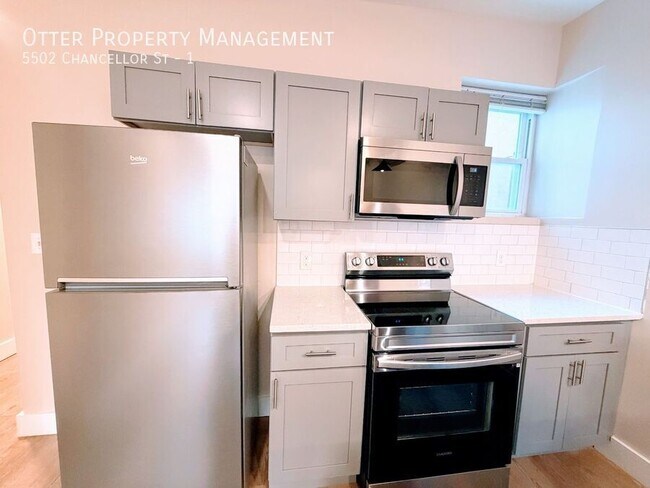 Building Photo - 5502 Chancellor St