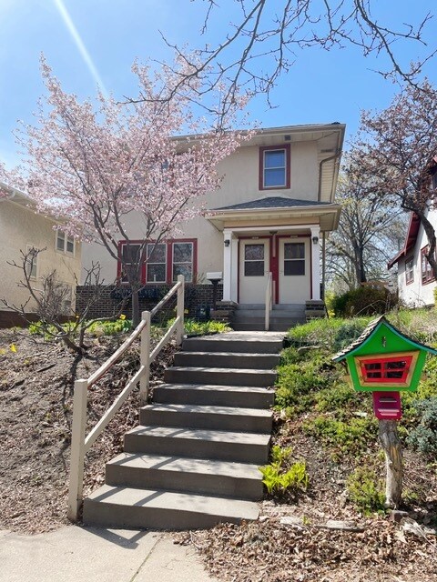 Building Photo - 3954 14th Ave S