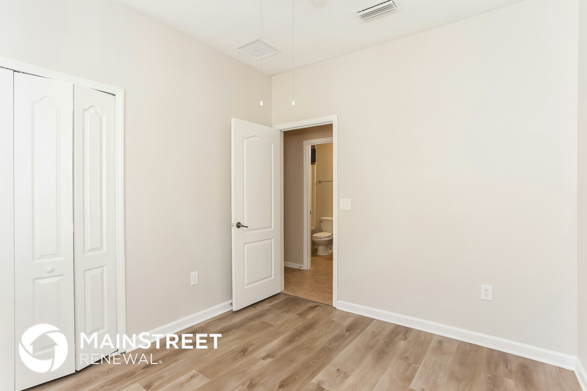 Building Photo - 11771 Alexandra Dr