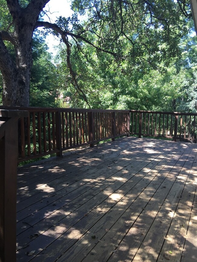 Building Photo - Spacious 3-Bedroom Home with Greenbelt Views & Landscaping Included