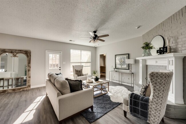 Building Photo - 5509 Fruitwood Dr