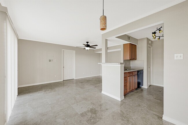 Building Photo - 4011 NASA Road 1