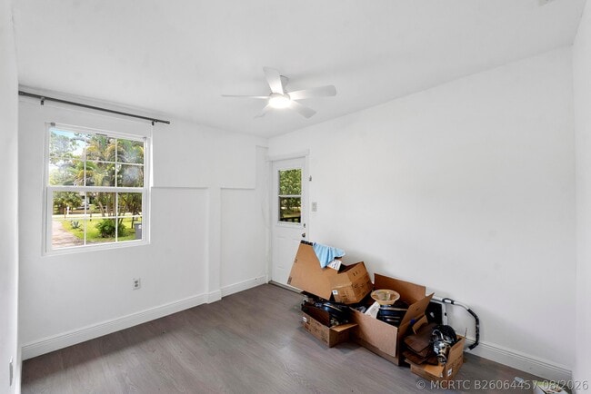 Building Photo - 11448 68th St N