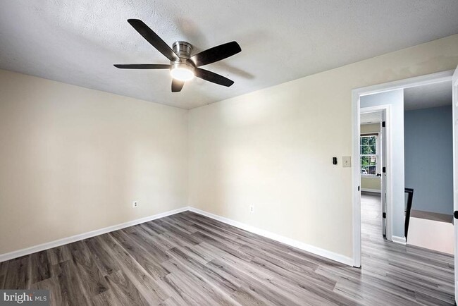 Building Photo - 35184 Pheasant Ridge Rd