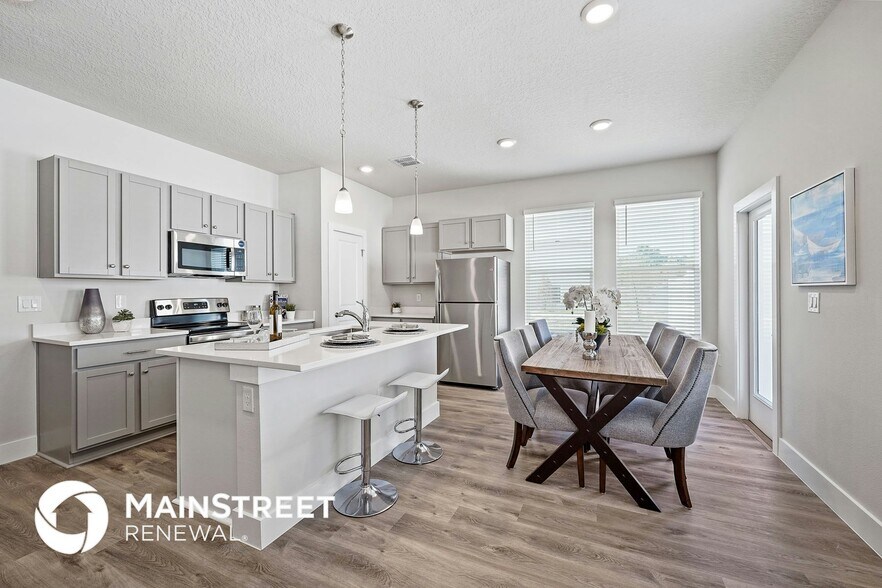 Building Photo - 305 Whiteheart Dr