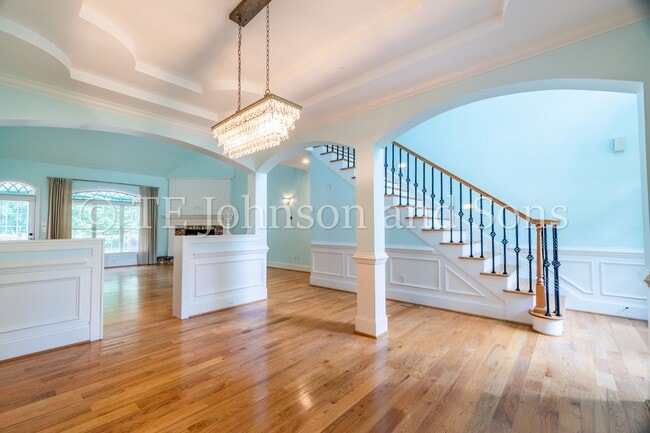 Building Photo - Luxury Living Coming Soon