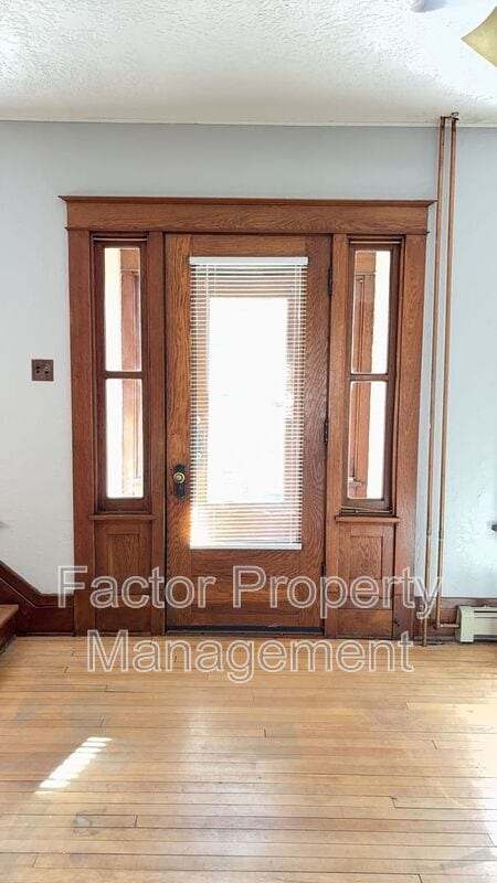 Building Photo - 122 Parsons St